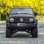 Traction Hobby KM Tank300 V2 1:8 4WD RC Crawler